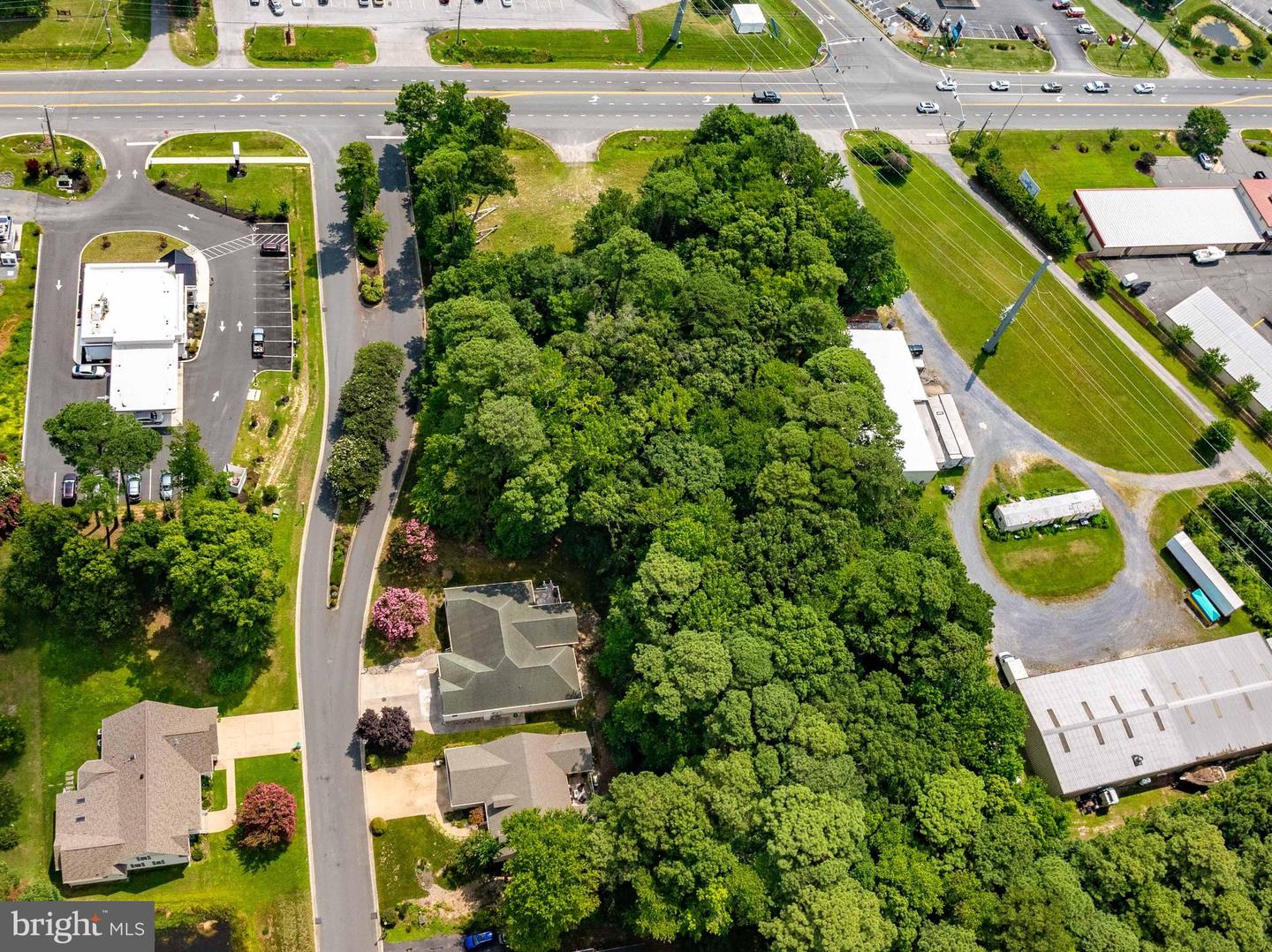 Stephen Decatur Rd Property Photo 10