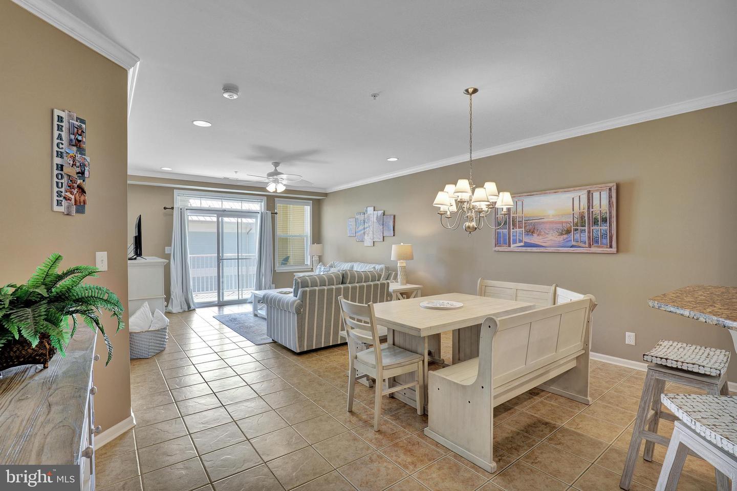 35 Fountain Dr W #lug-av-4d Property Photo 7