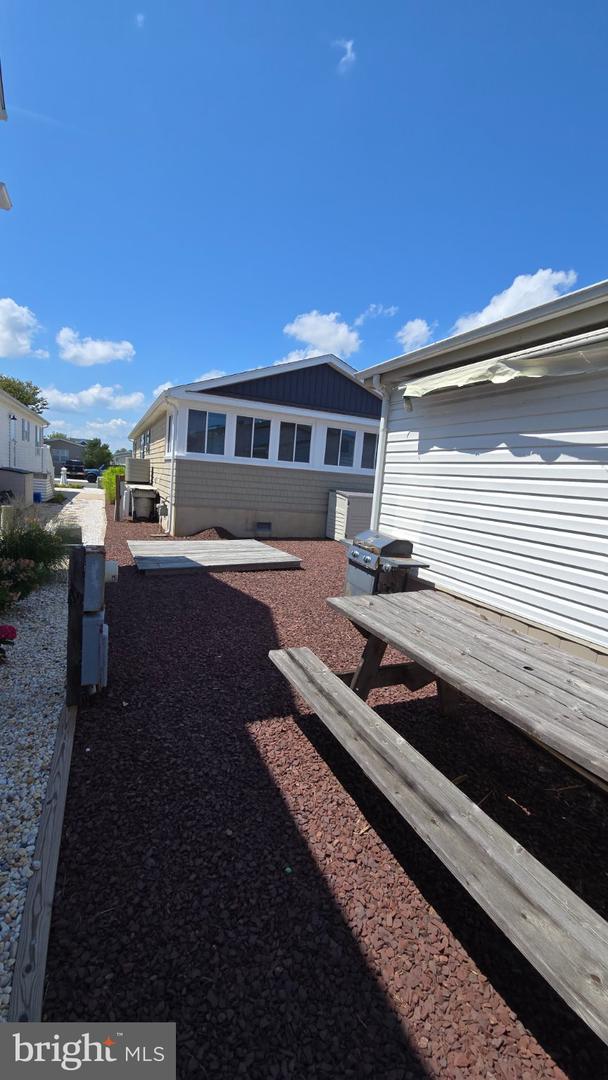 13311 Atlantic Blvd Property Photo 6