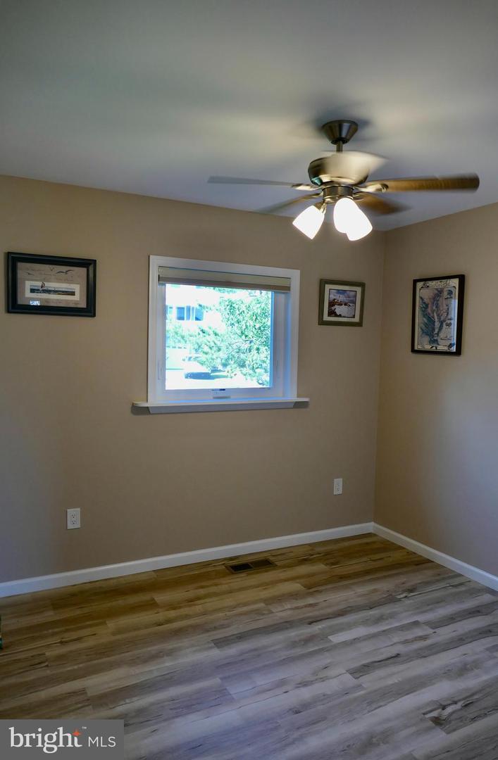 20 E Mallard Dr E Property Photo 24
