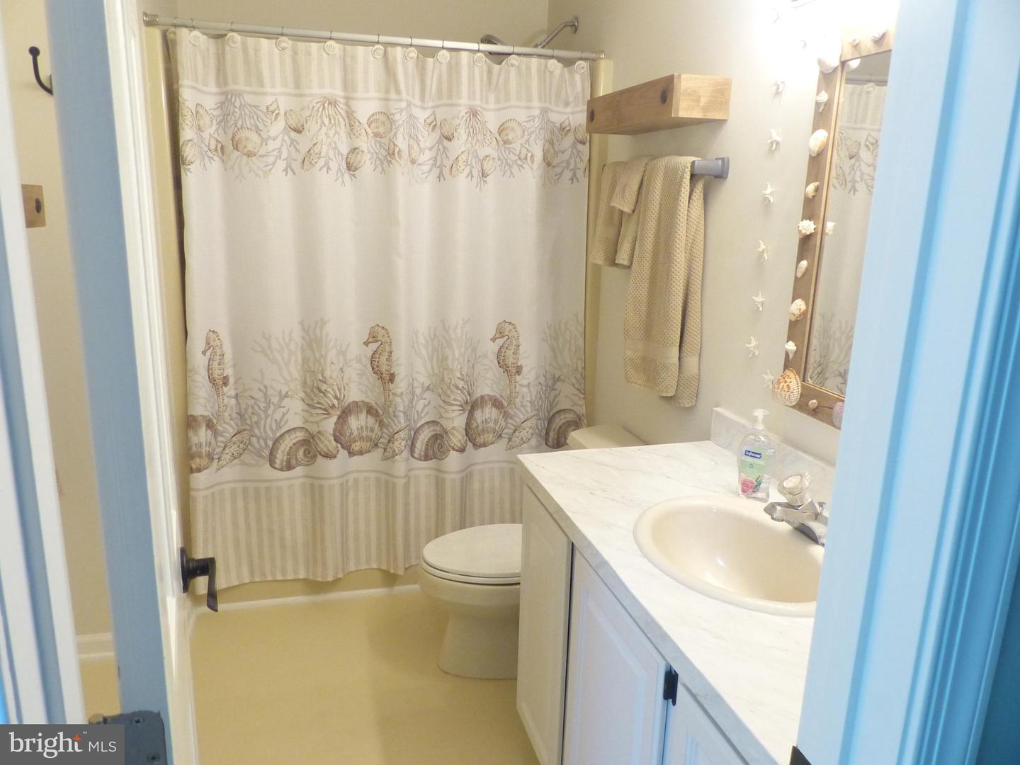 20 E Mallard Dr E Property Photo 25