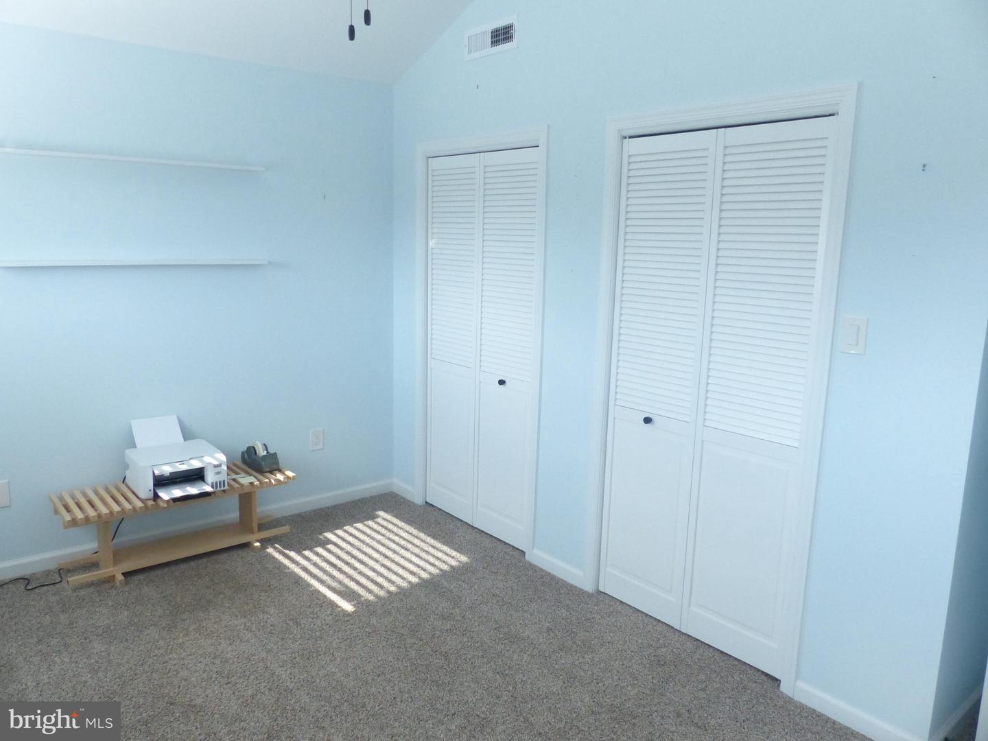 20 E Mallard Dr E Property Photo 31