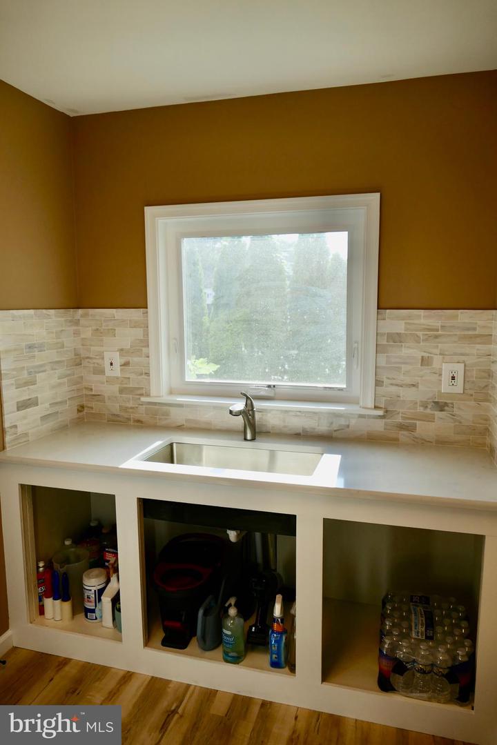 20 E Mallard Dr E Property Photo 57
