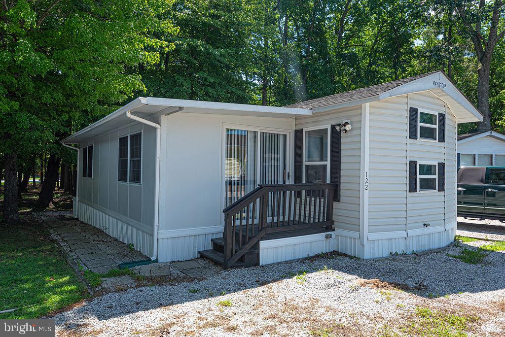 122 Skipjack Cir Property Photo 3