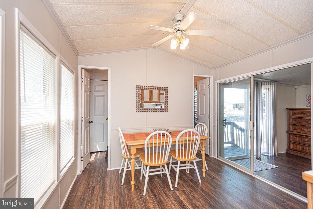 122 Skipjack Cir Property Photo 15