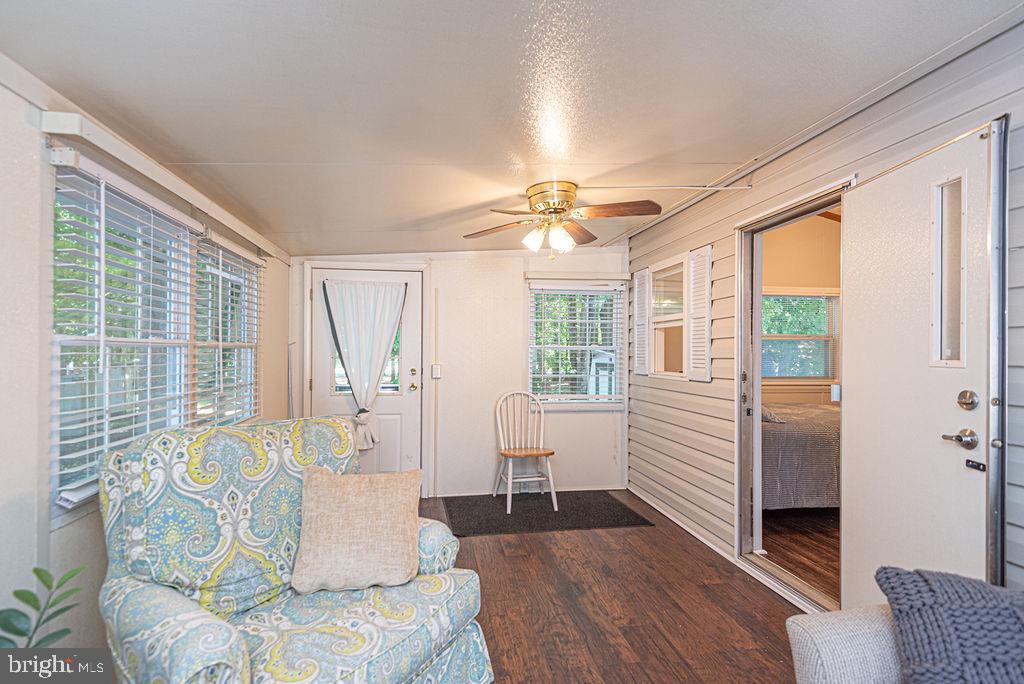 122 Skipjack Cir Property Photo 26