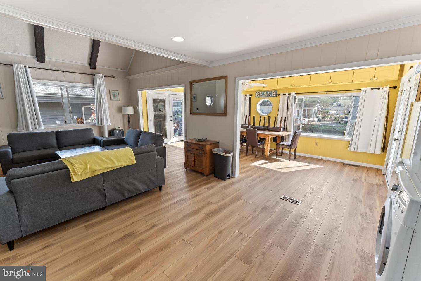 386 Ocean Pkwy Property Photo 26