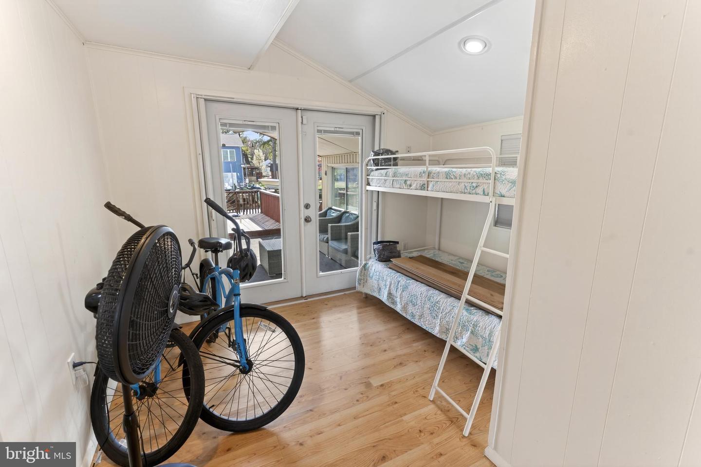 386 Ocean Pkwy Property Photo 36