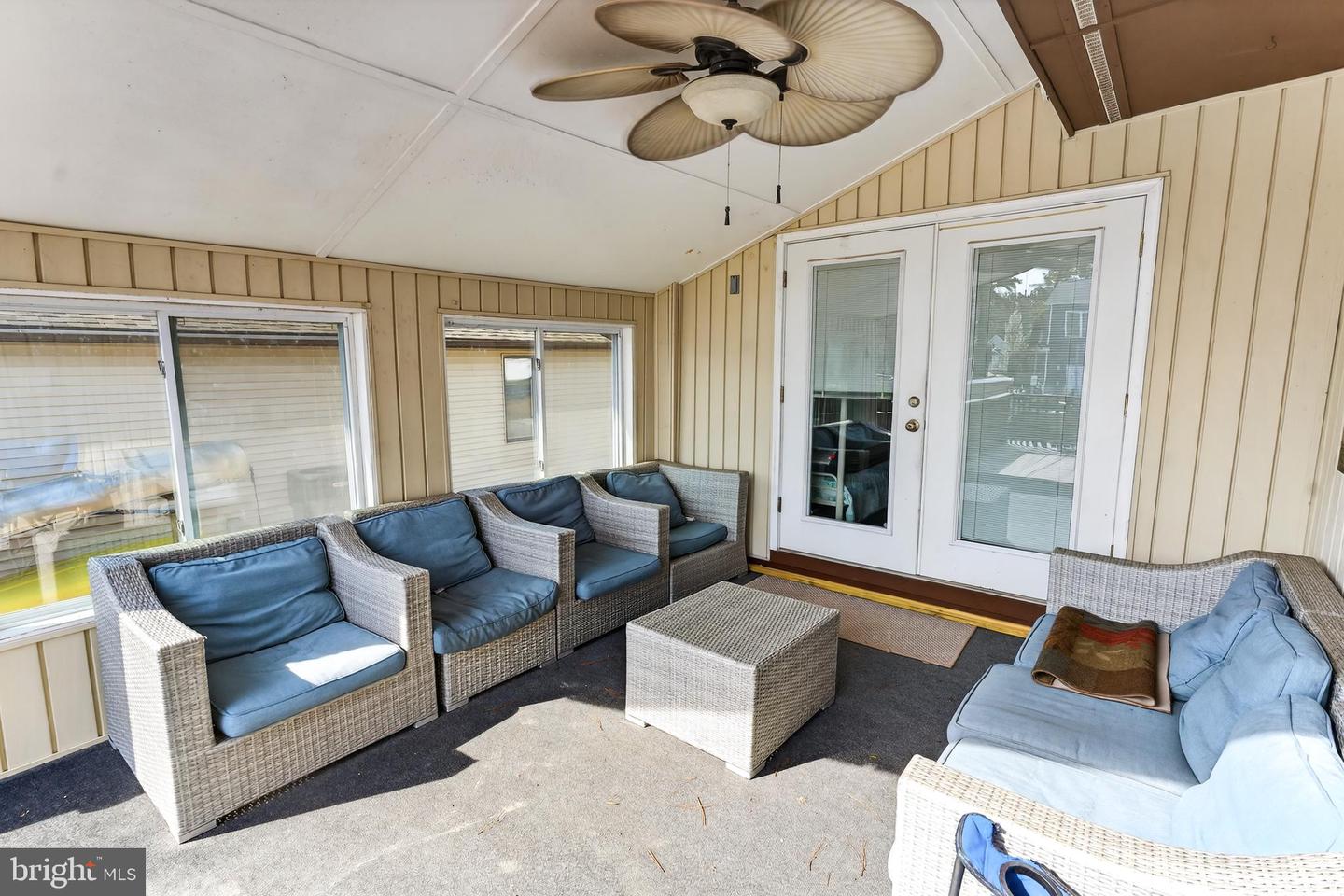 386 Ocean Pkwy Property Photo 53