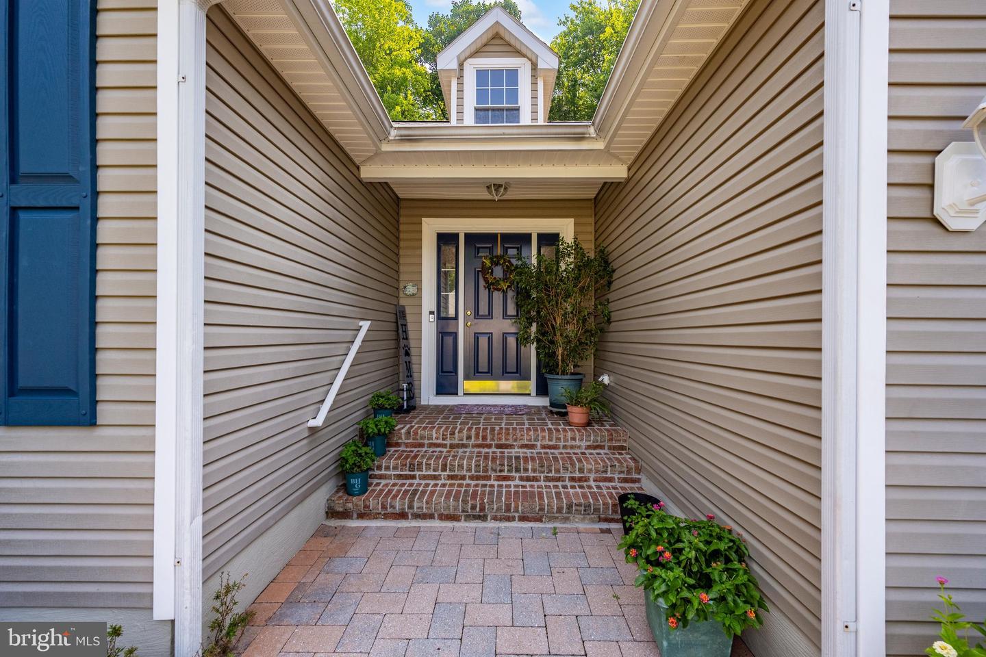 3 Links Ln Property Photo 8