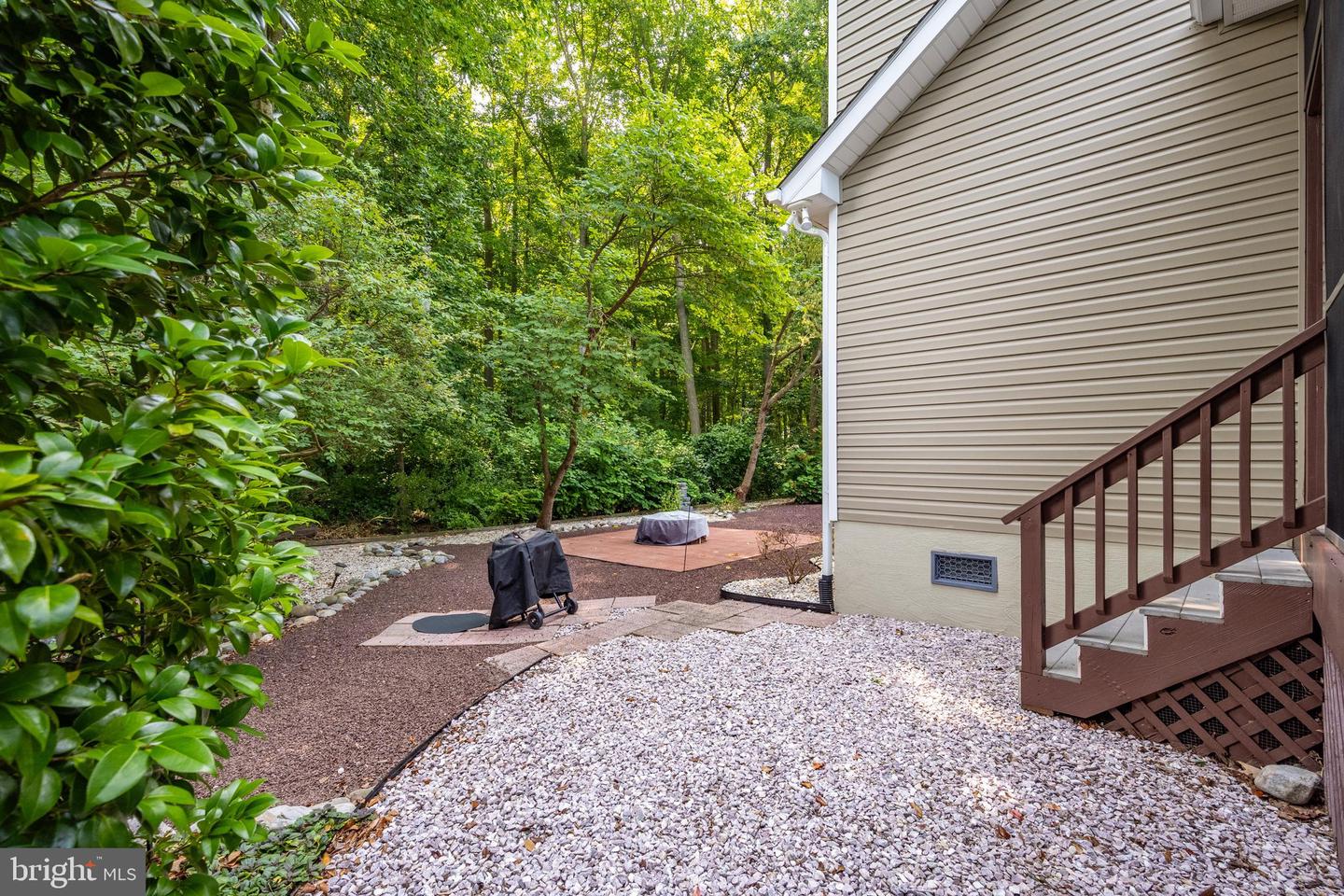 3 Links Ln Property Photo 58