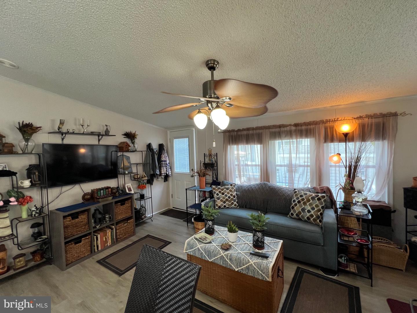 8220 Skipjack Dr Property Photo 15