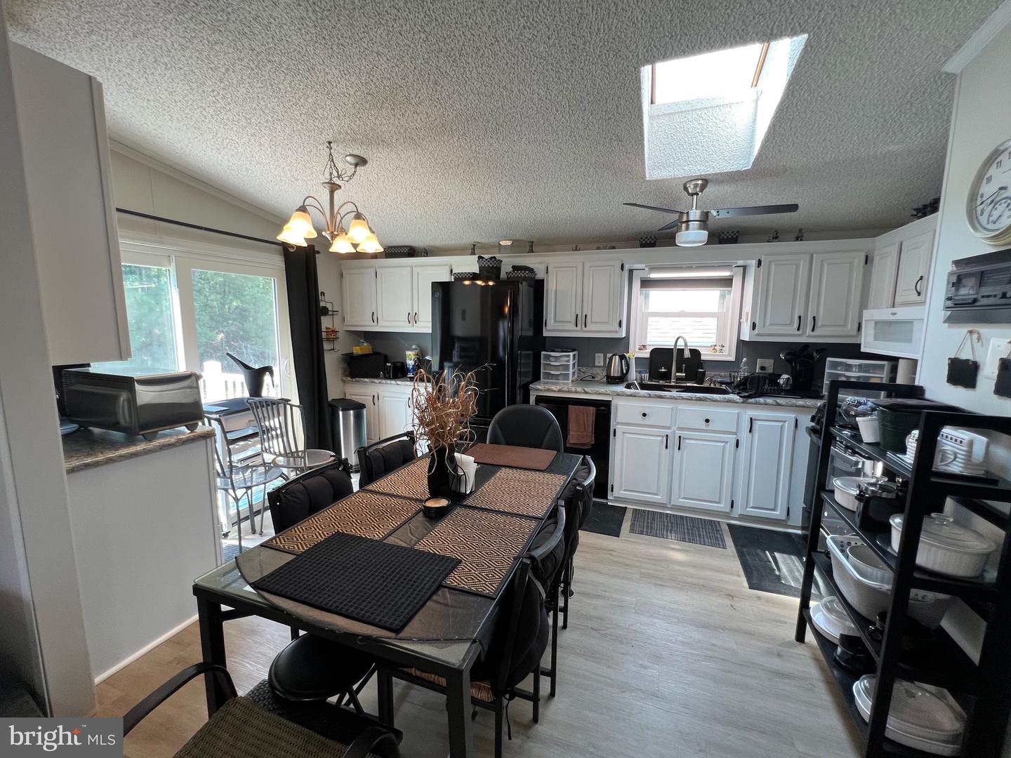 8220 Skipjack Dr Property Photo 22