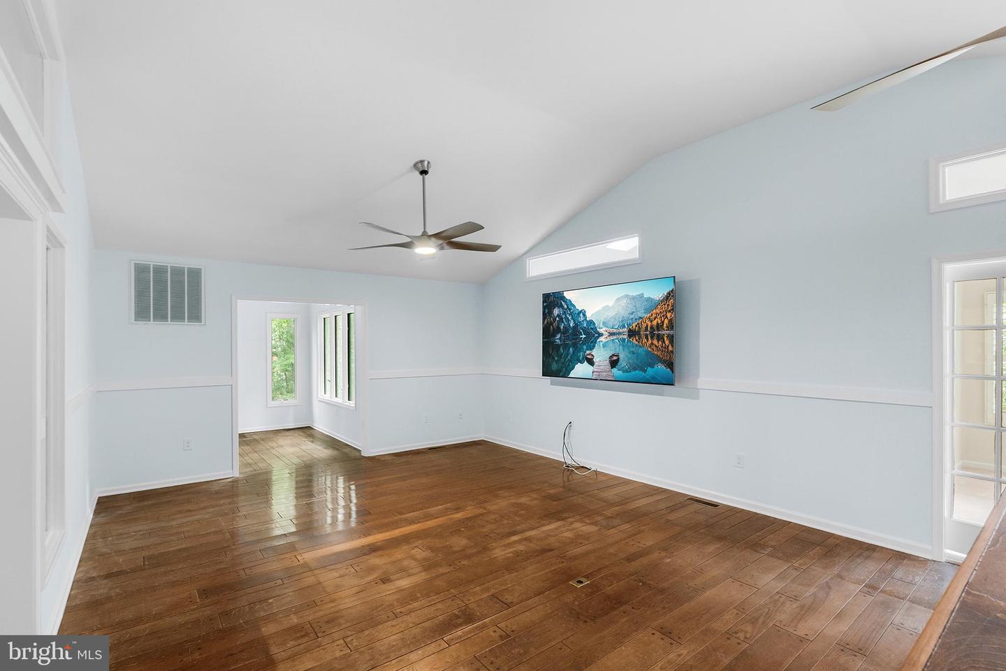 30 Sloop Ln Property Photo 12