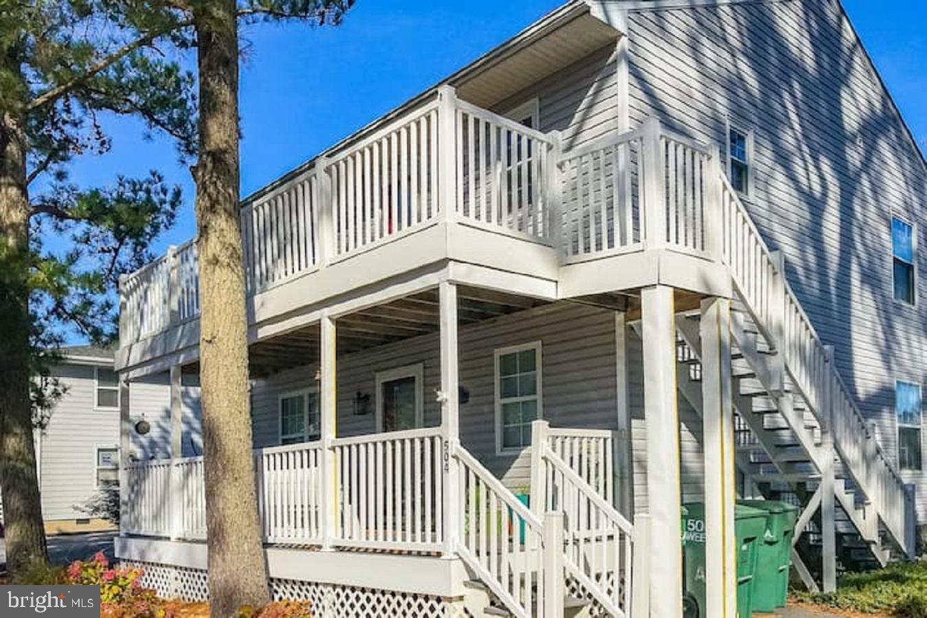 504 Seaweed Ln #a Property Photo 2