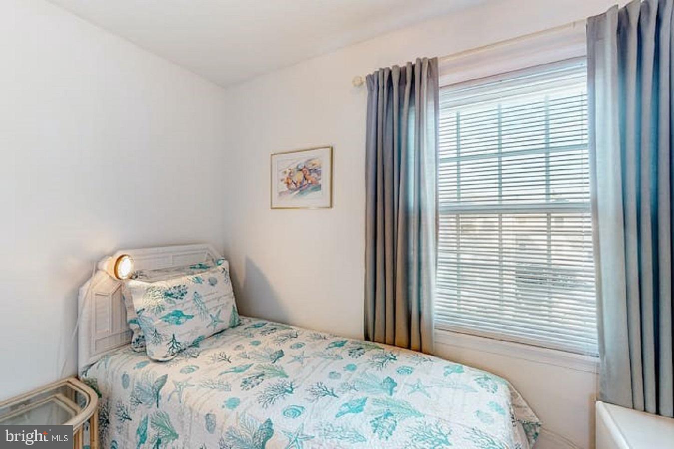 504 Seaweed Ln #a Property Photo 11