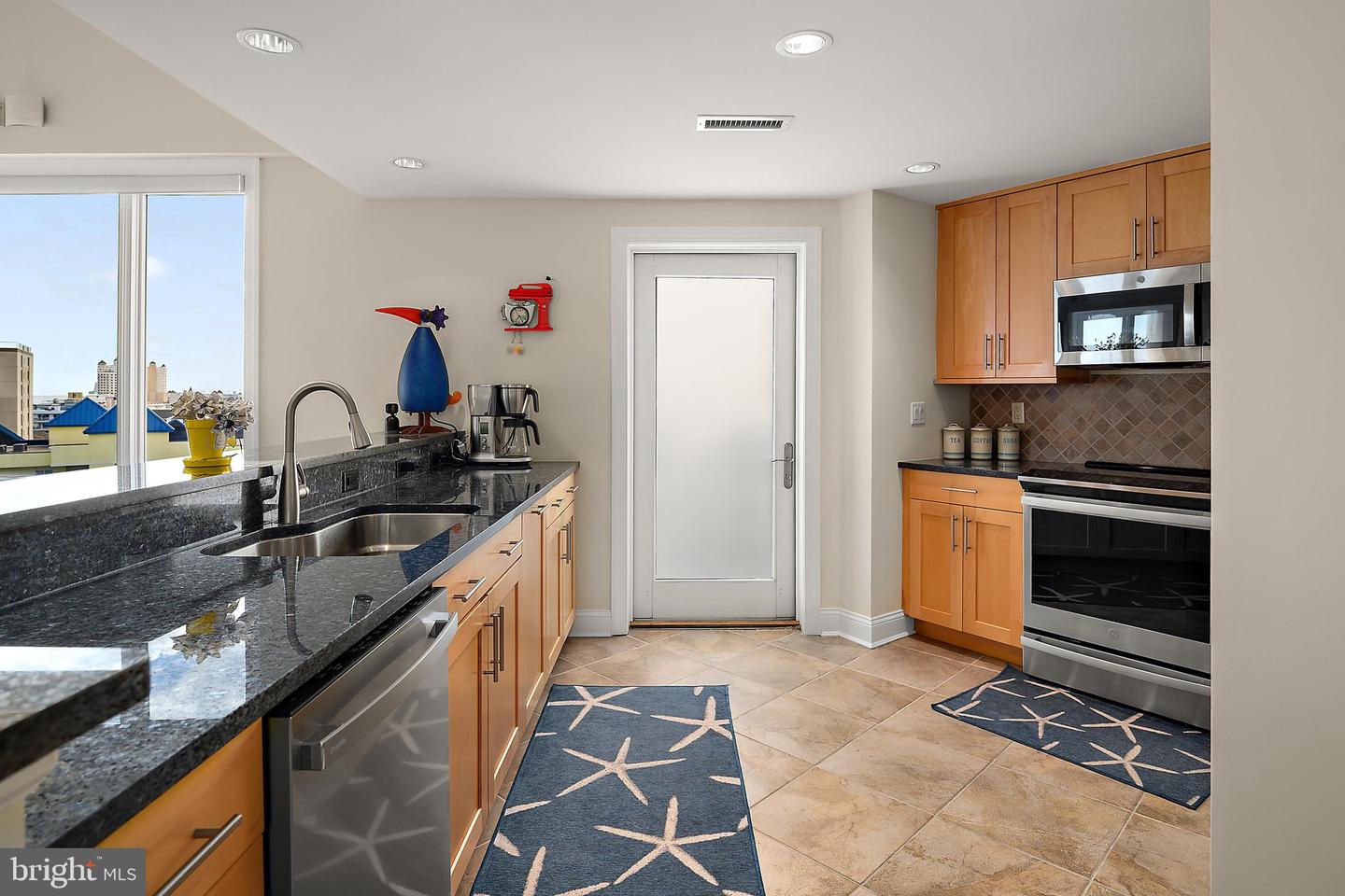 6 60th St #706 Property Photo 30