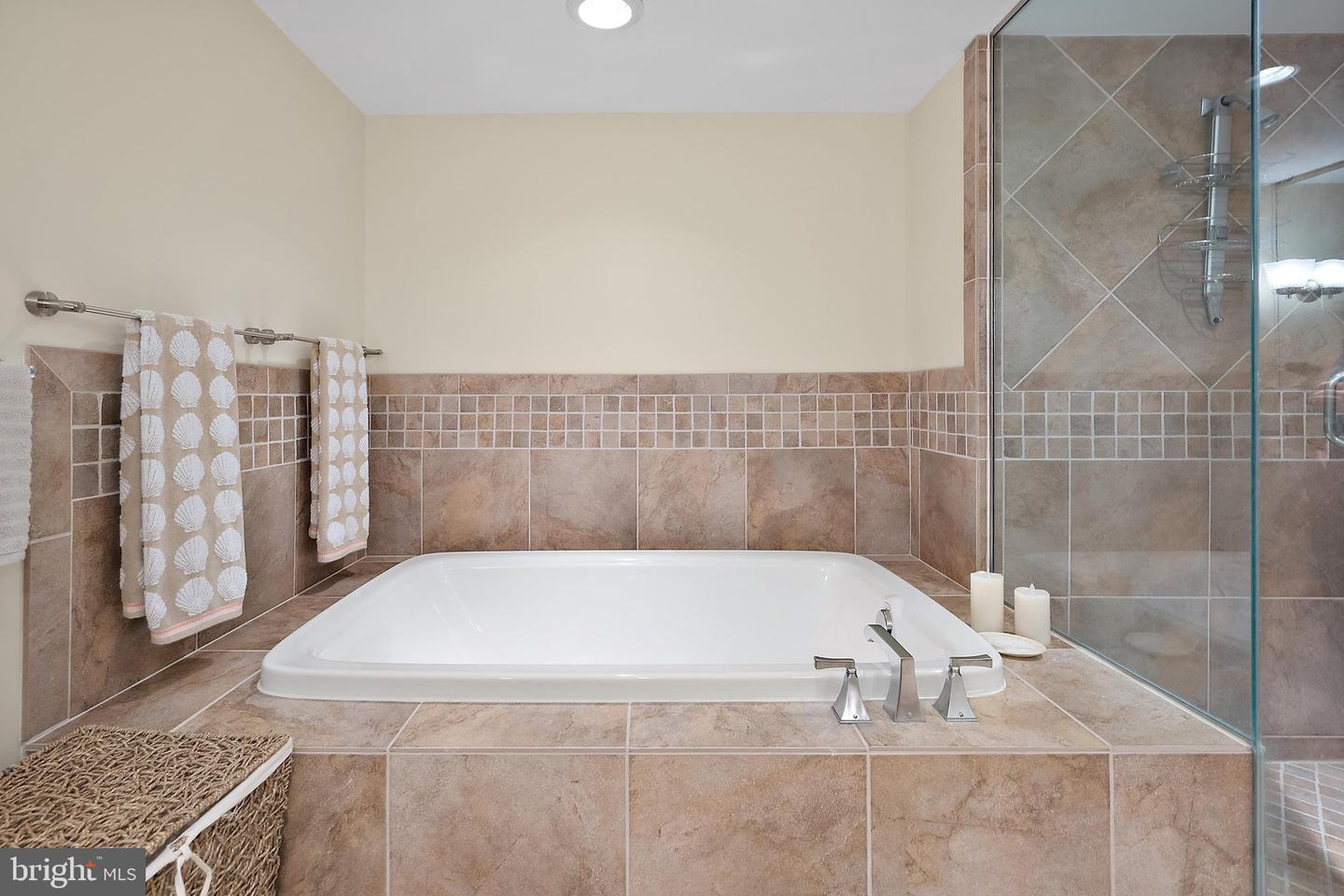 6 60th St #706 Property Photo 57