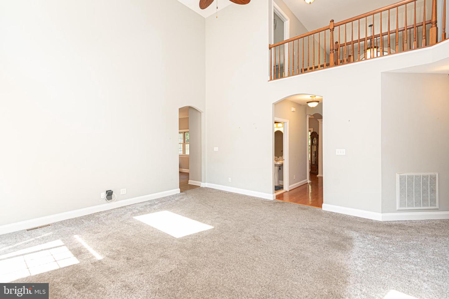 9005 Horseshoe Ln Property Photo 18