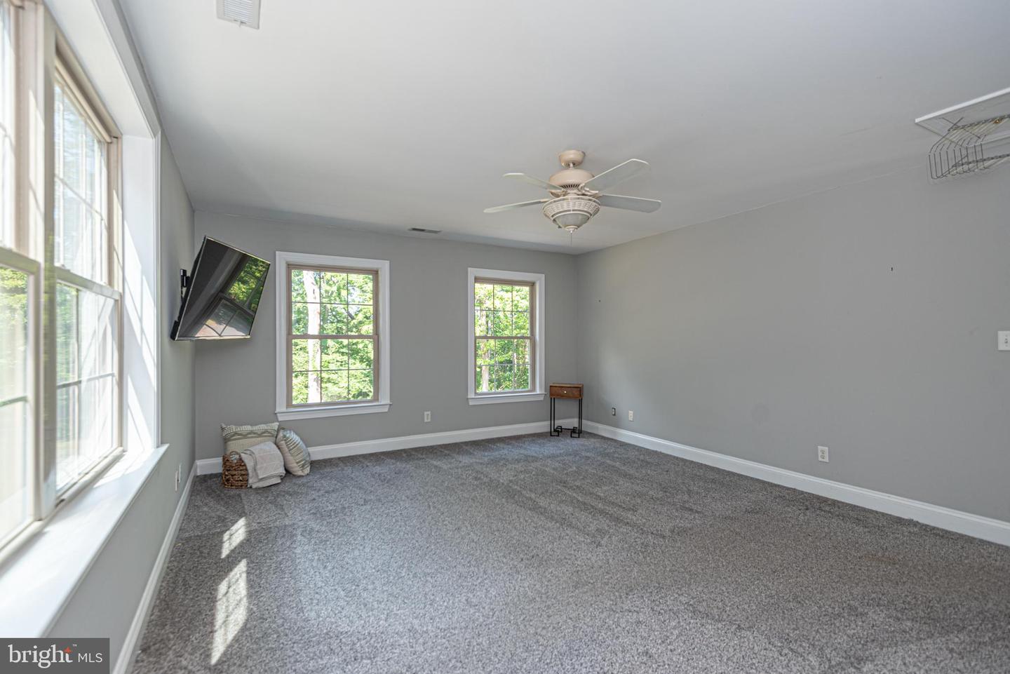 9005 Horseshoe Ln Property Photo 49
