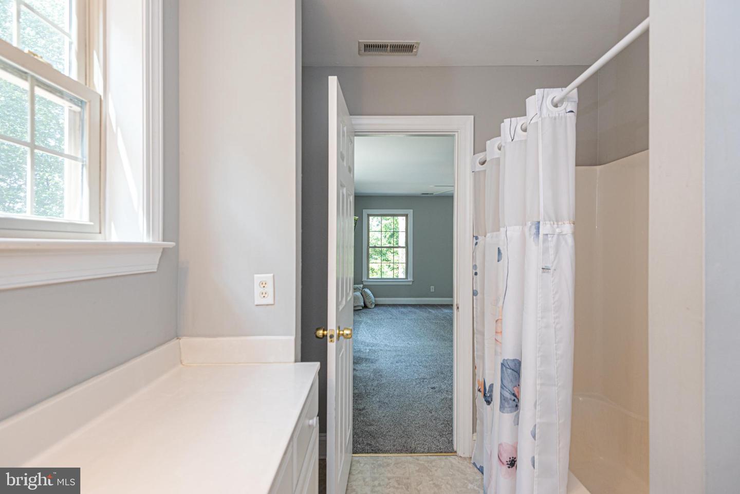 9005 Horseshoe Ln Property Photo 52