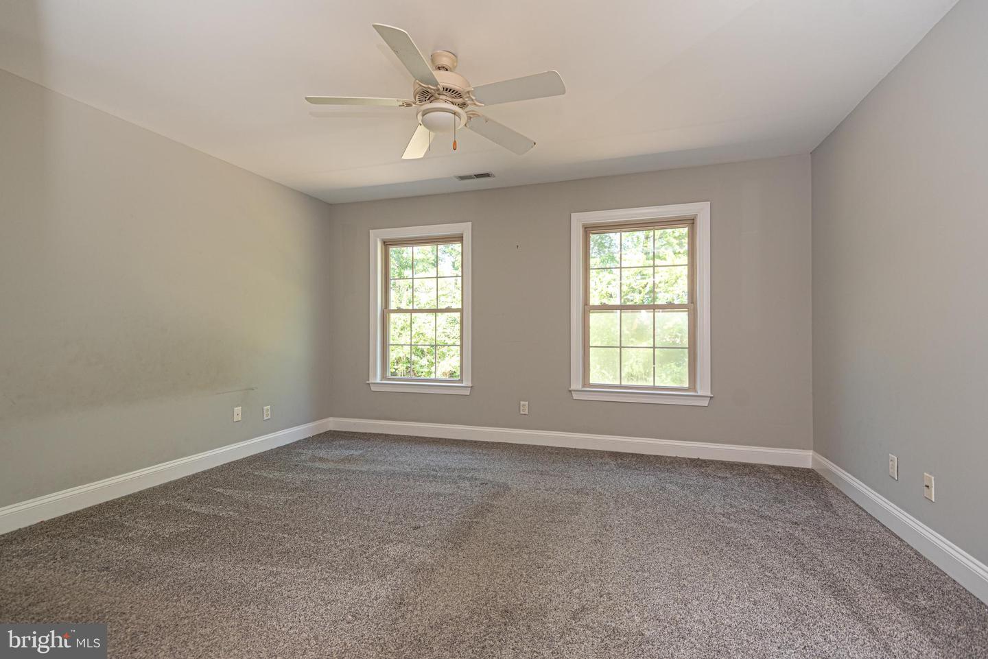 9005 Horseshoe Ln Property Photo 61