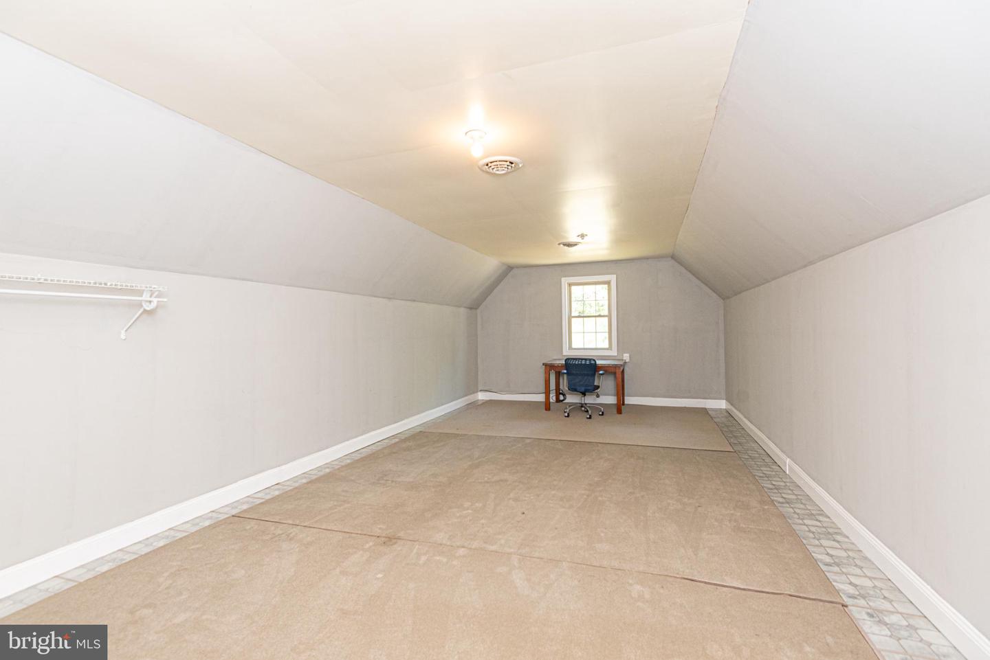 9005 Horseshoe Ln Property Photo 77