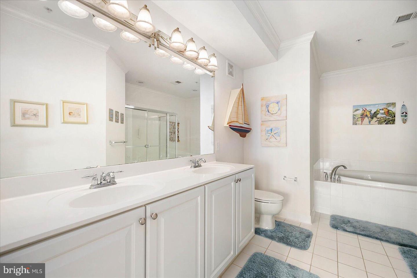 1 Fountain Dr E #3c Property Photo 19