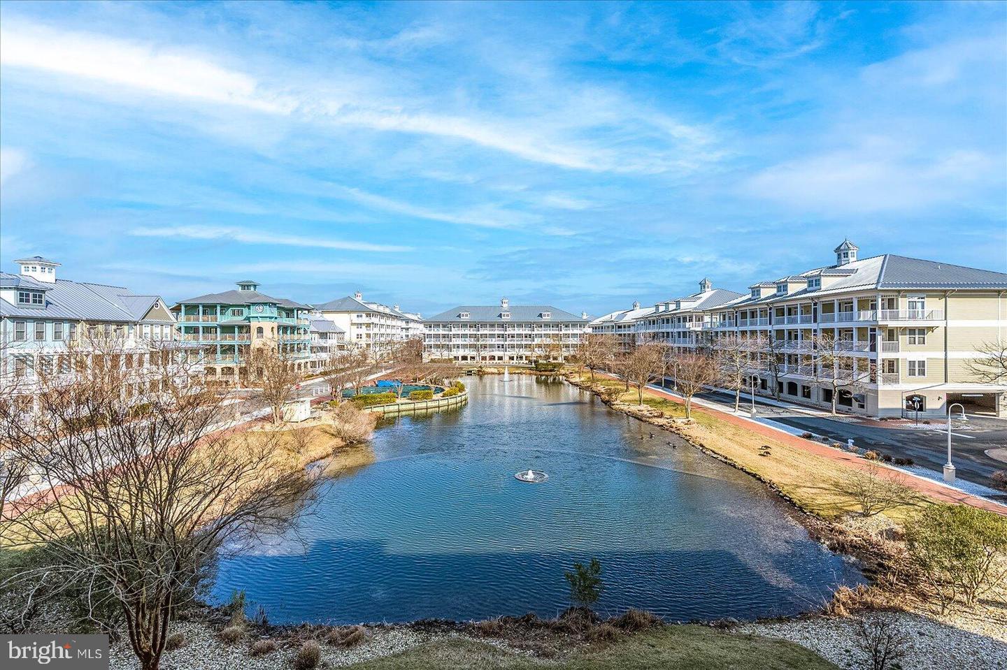 1 Fountain Dr E #3c Property Photo 33