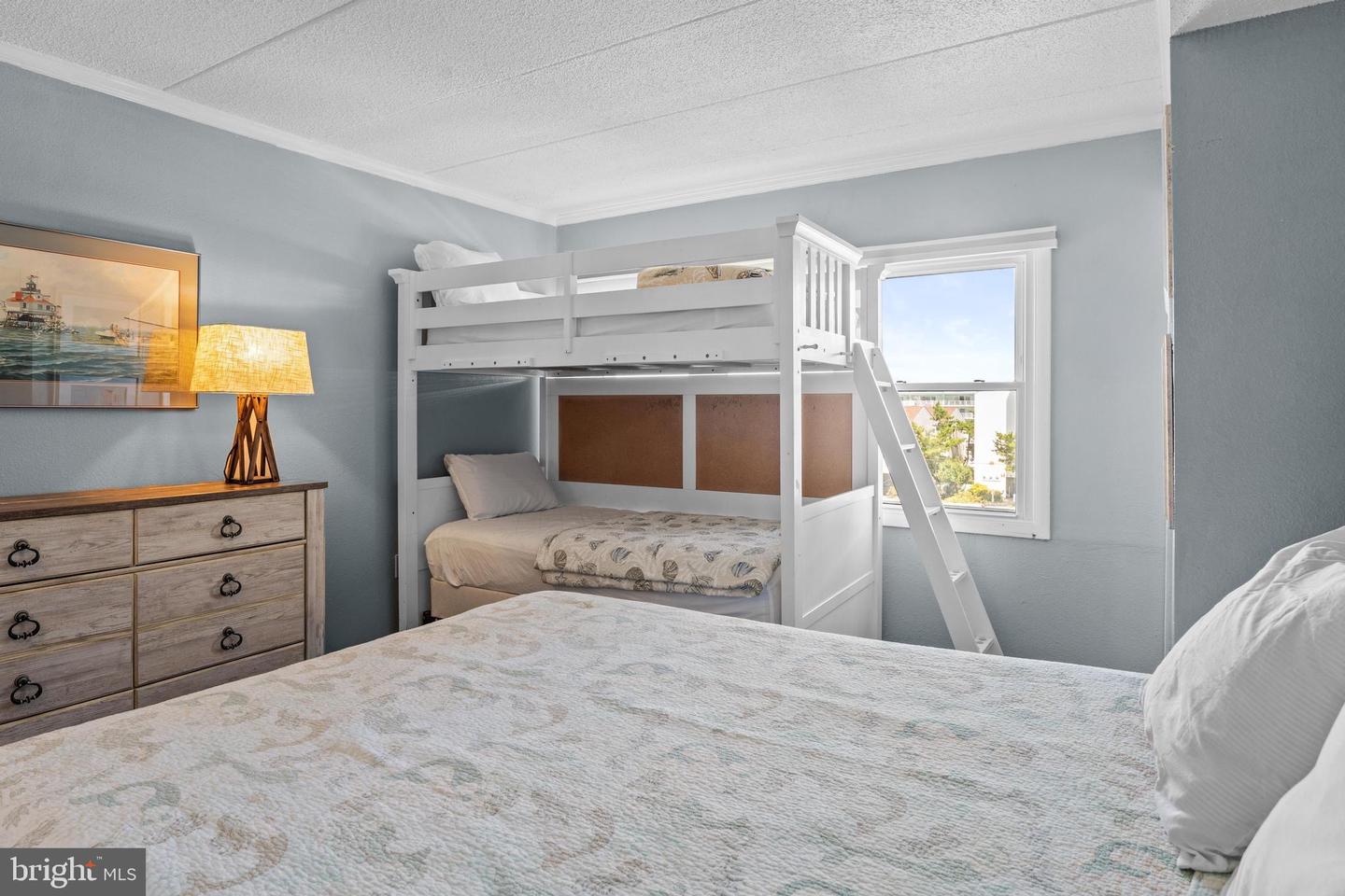 6 74th St #302 Property Photo 19
