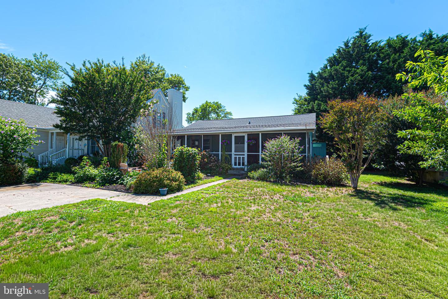 13803 Fountain Rd Property Photo 3