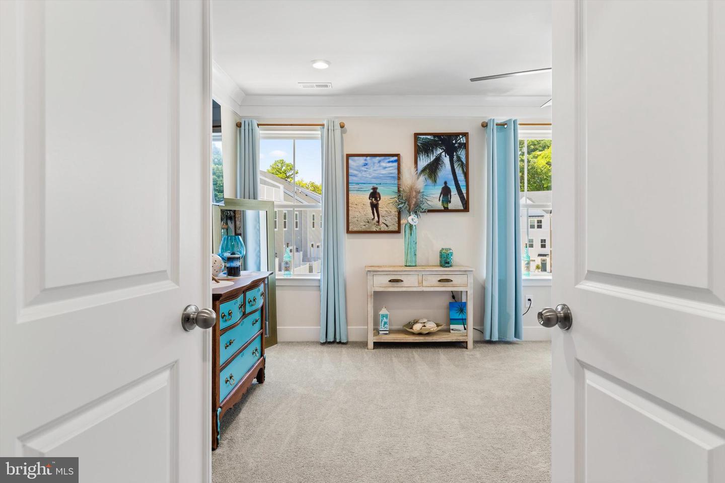 12394 Sea Oaks Ln Property Photo 18