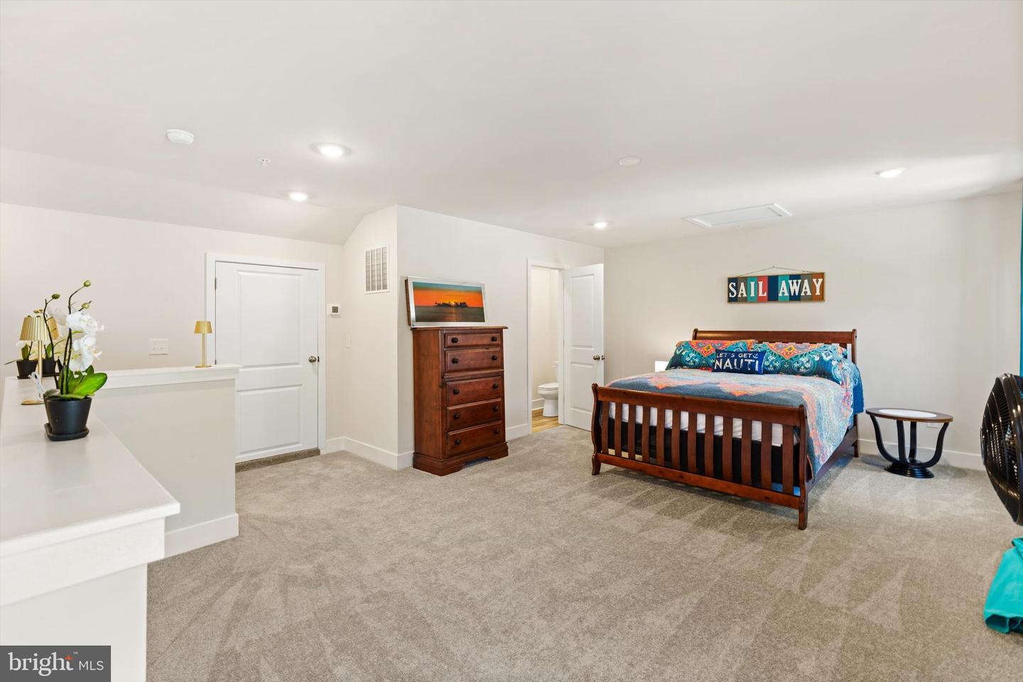 12394 Sea Oaks Ln Property Photo 28