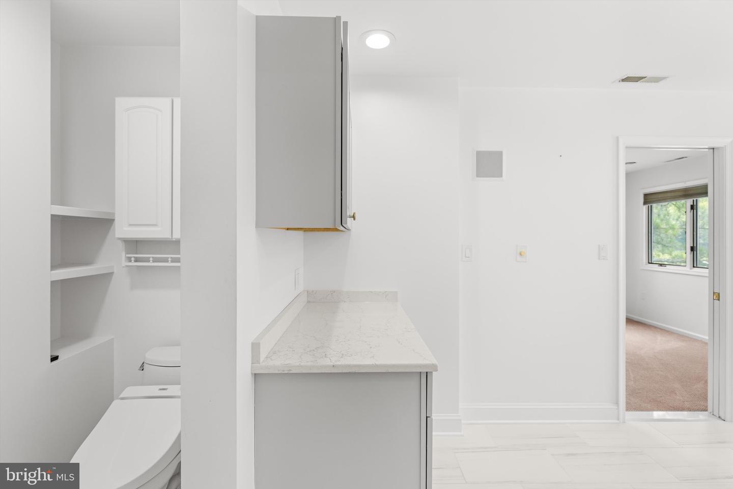 86 Boston Dr Property Photo 31