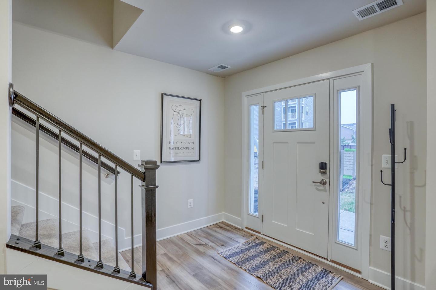 14304 Sinepuxent Ave #g Property Photo 2