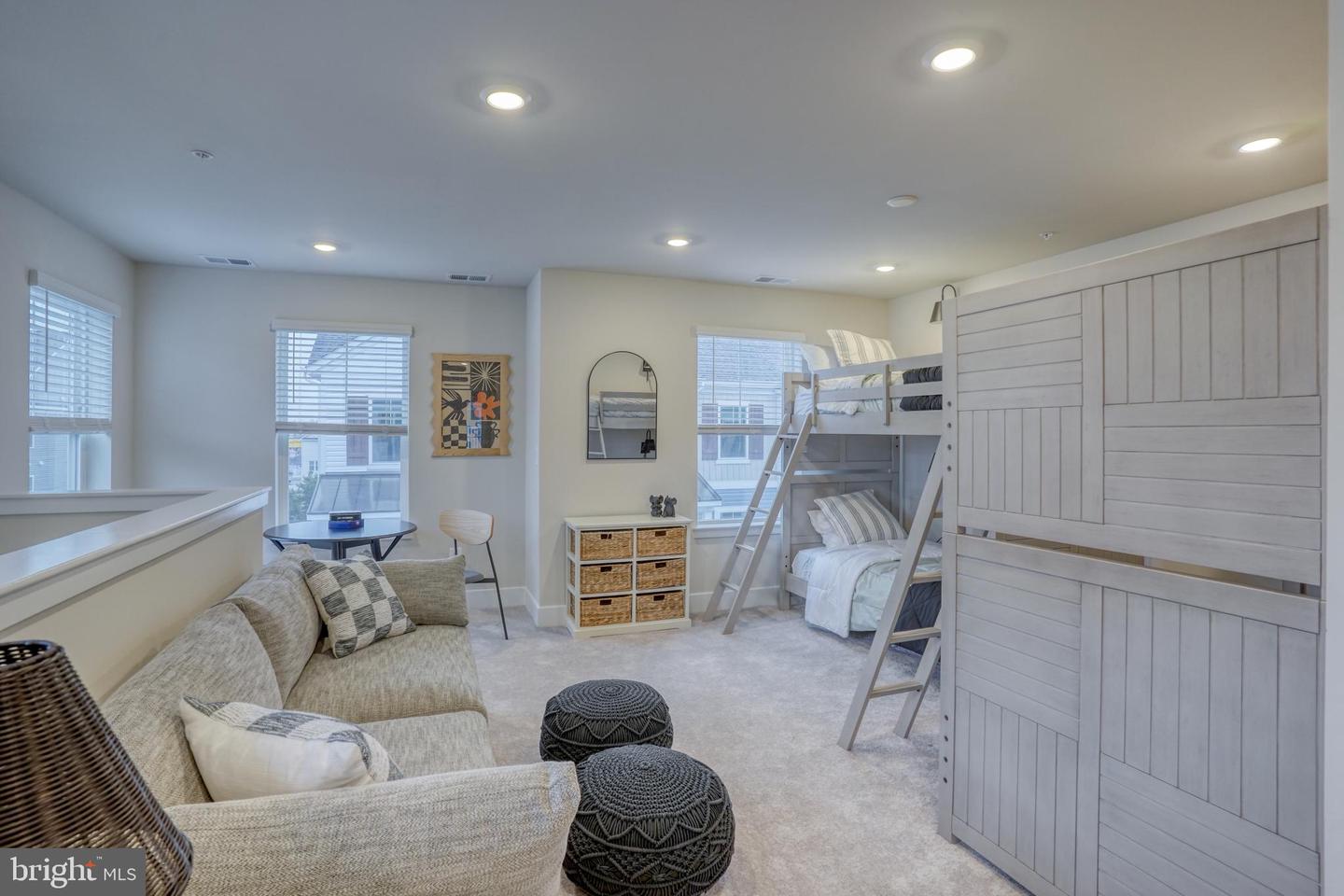 14304 Sinepuxent Ave #g Property Photo 34
