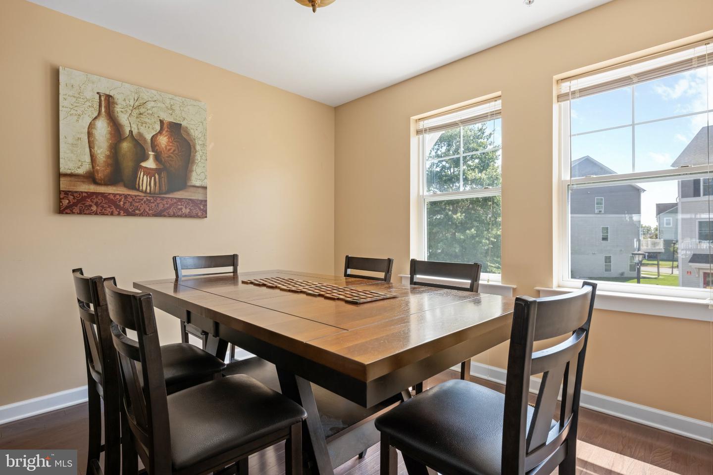 13005 Bowline Ln #4 Property Photo 10