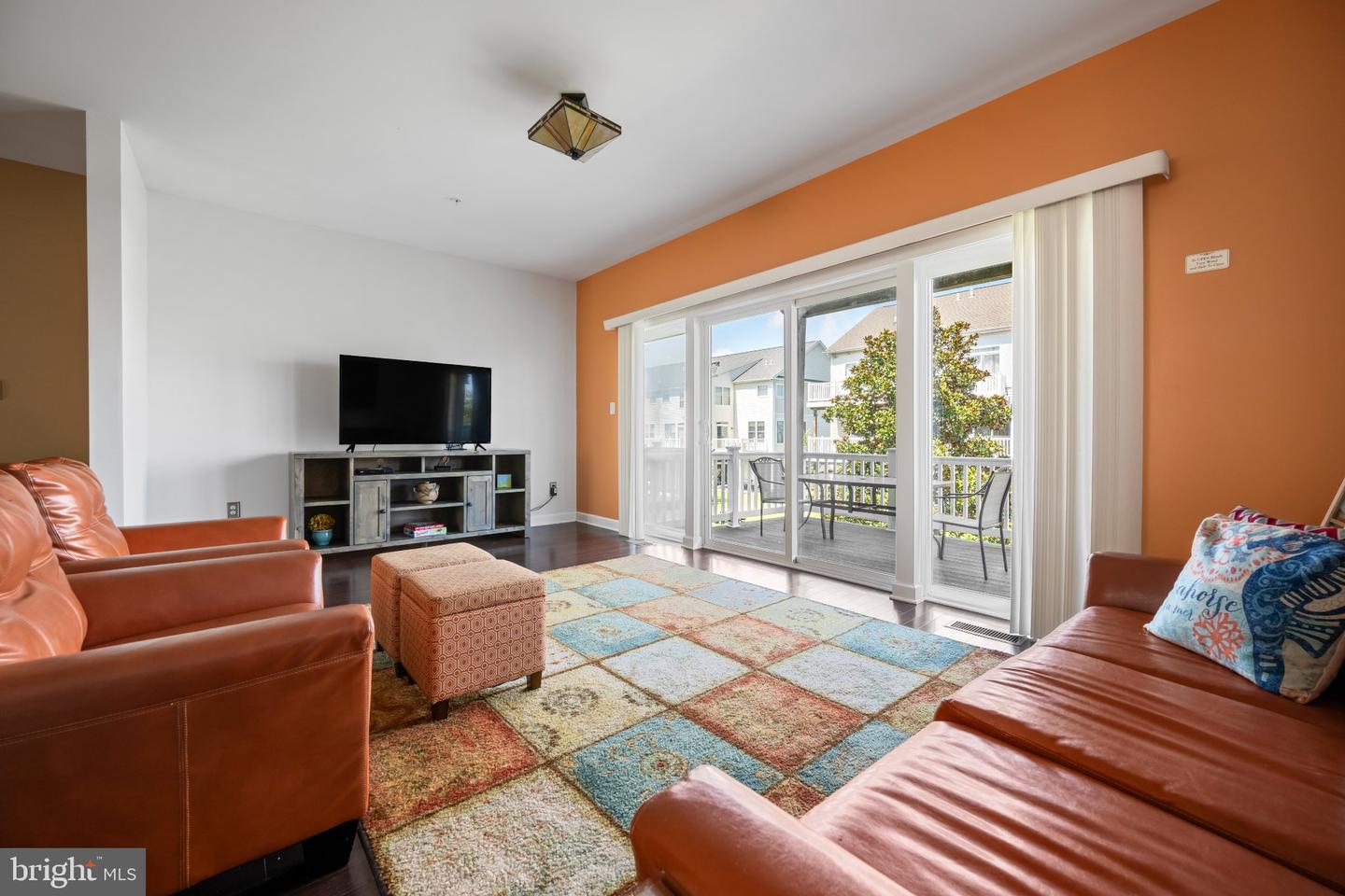 13005 Bowline Ln #4 Property Photo 13