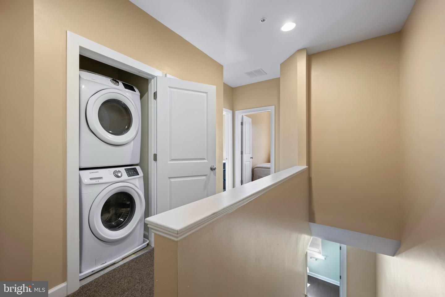 13005 Bowline Ln #4 Property Photo 23