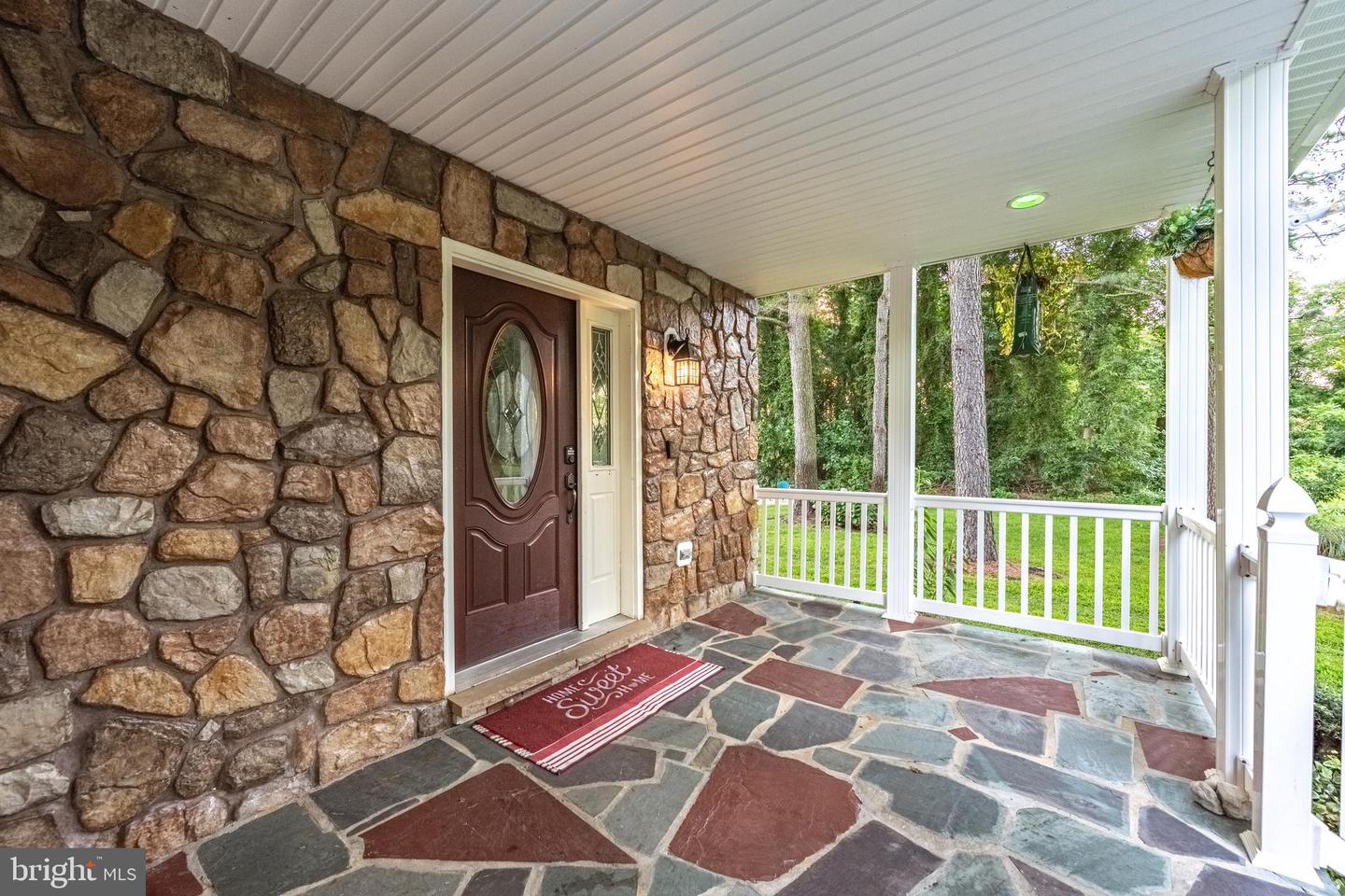 5034 Spencer Rd Property Photo 5
