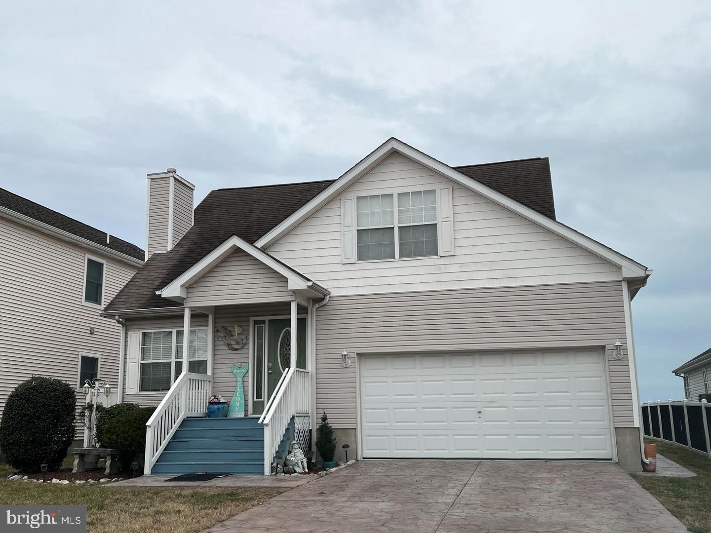 13463 Madison Ave Property Photo 3