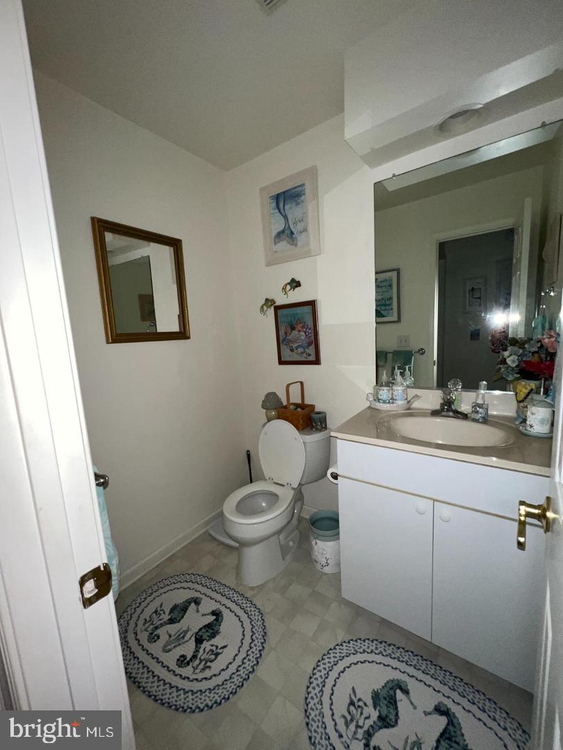 13463 Madison Ave Property Photo 52