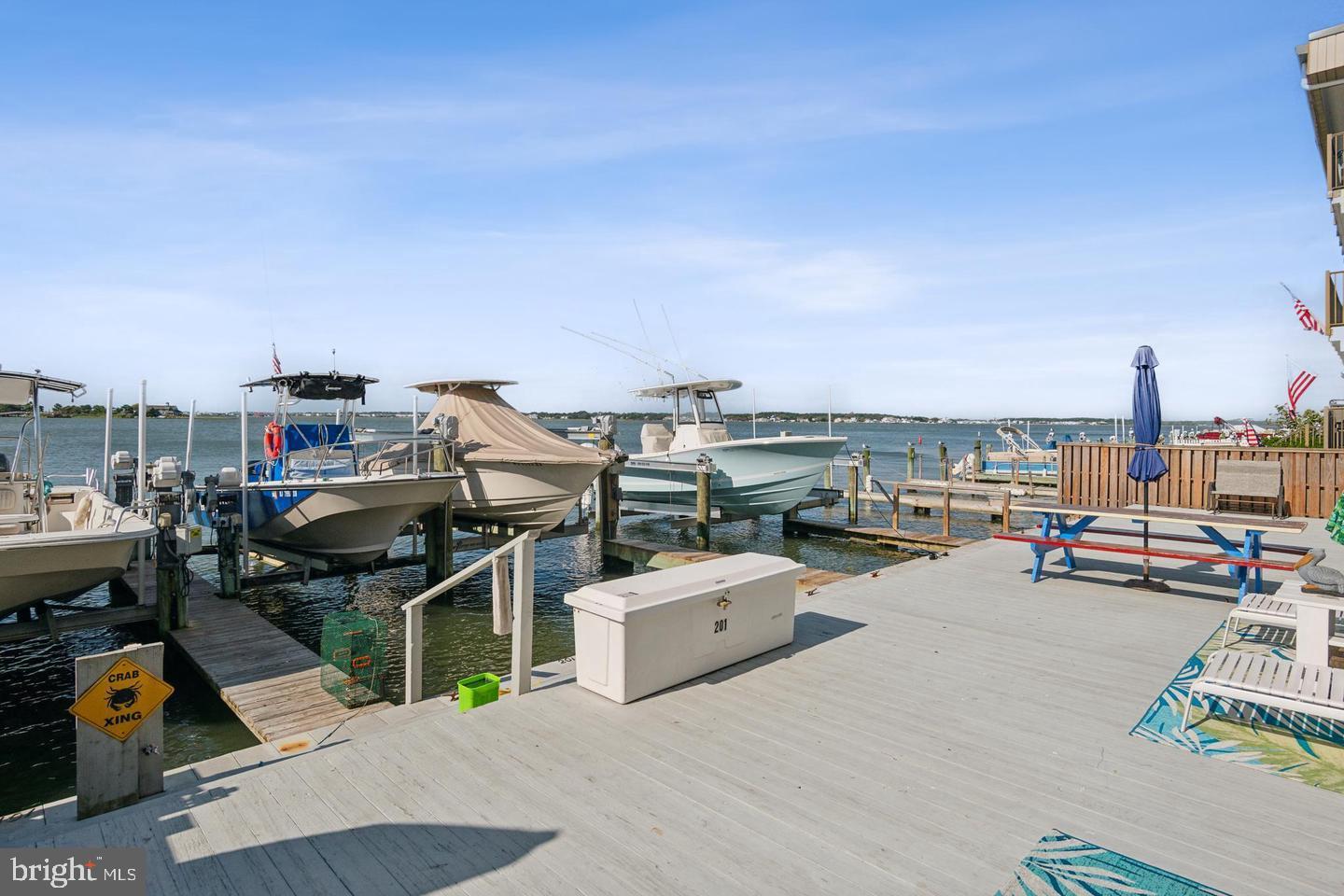 411 Bayshore Dr #301 Property Photo 26