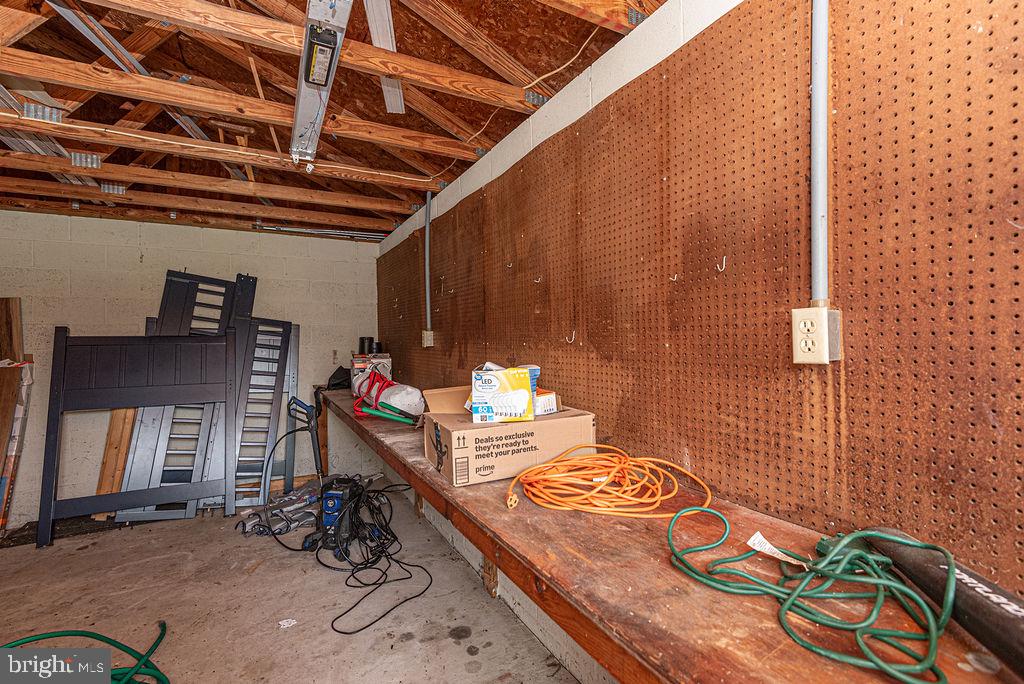 10614 Flower St Property Photo 37