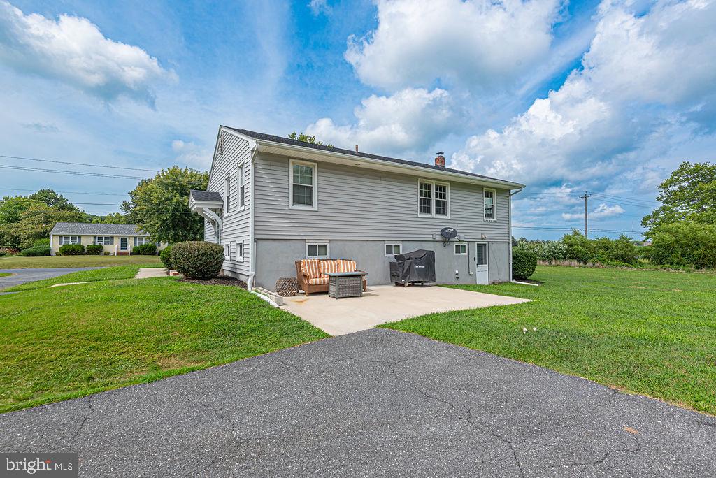 10614 Flower St Property Photo 43