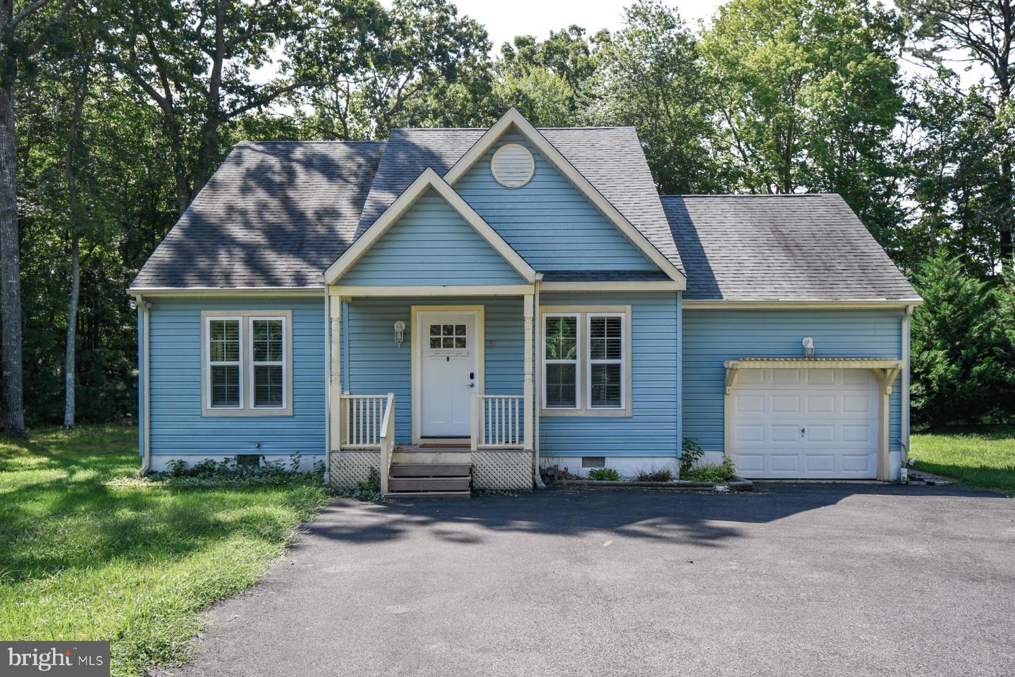 9 Holly Ct Property Photo 1