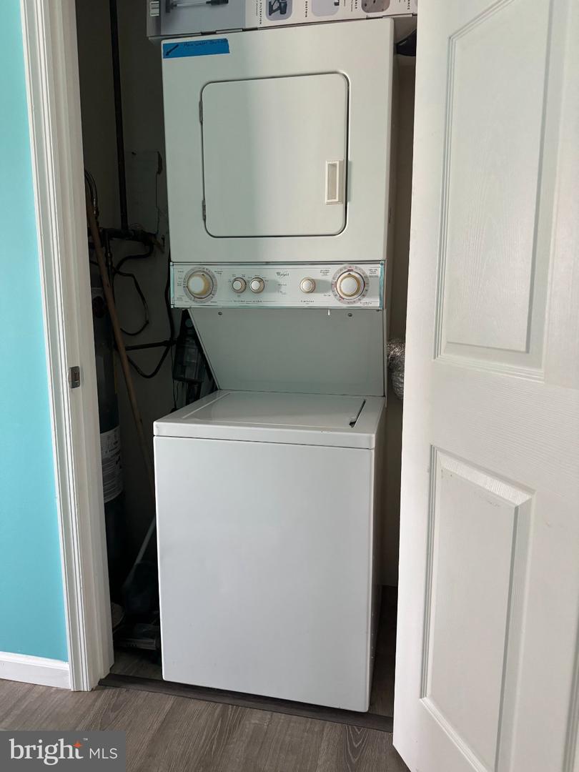 417 Robin Dr #b102 Property Photo 15