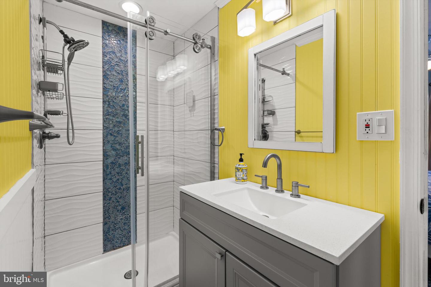 8 61st St #a201 Property Photo 22