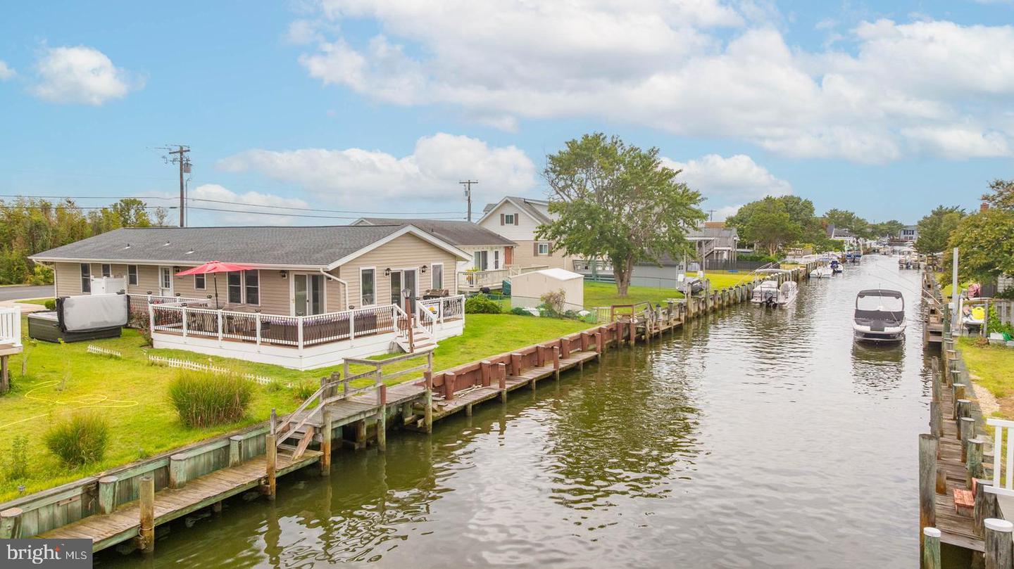 128 OLD LANDING RD