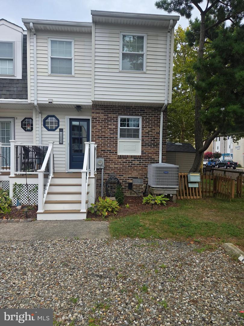 11602 Seaward Rd #1 Property Photo 1